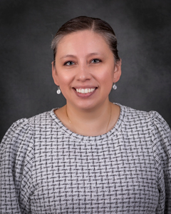 Yesenia Hernandez - Elm Street Realtors