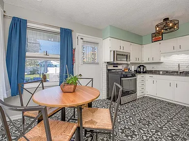 4707d99bbf1bd12caa6f8c9c4db1acd0-cc_ft_384