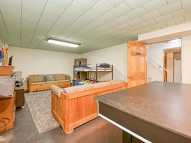 a2b217103e8a2732de273c16417fbf77-cc_ft_384