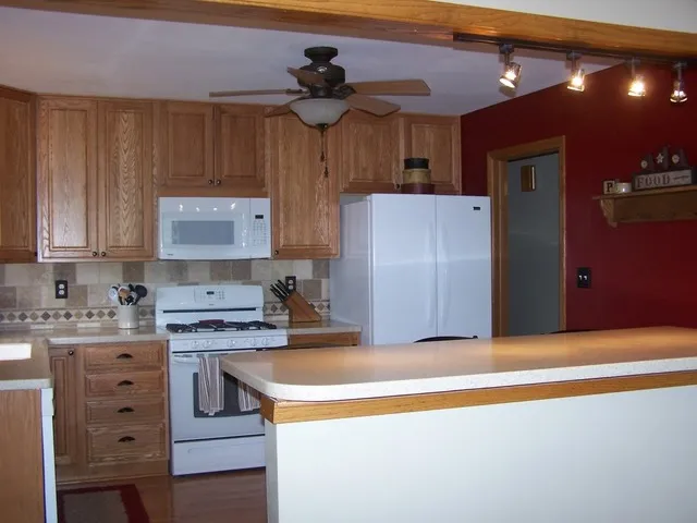 lf9bd6245-m8rd-w1280_h960