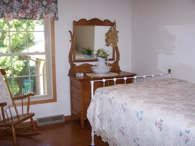 lf9bd6245-m9rd-w1280_h960