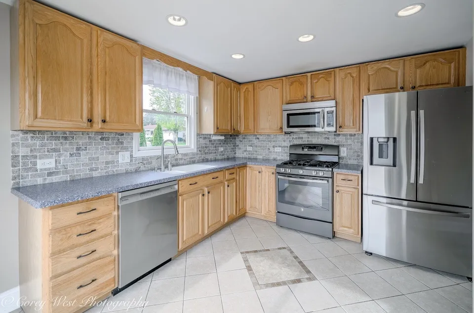 230 Sabin Kitchen
